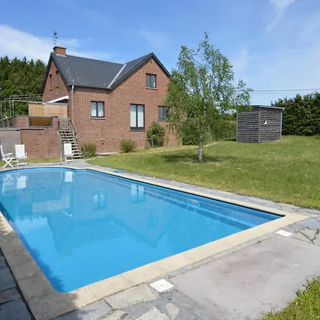 Modern With Hot Tub 公寓