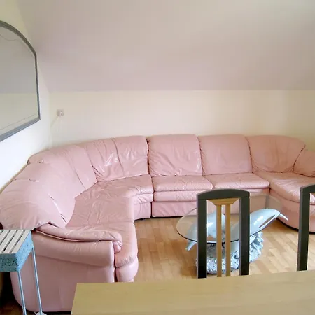 Διαμέρισμα Modern With Hot Tub