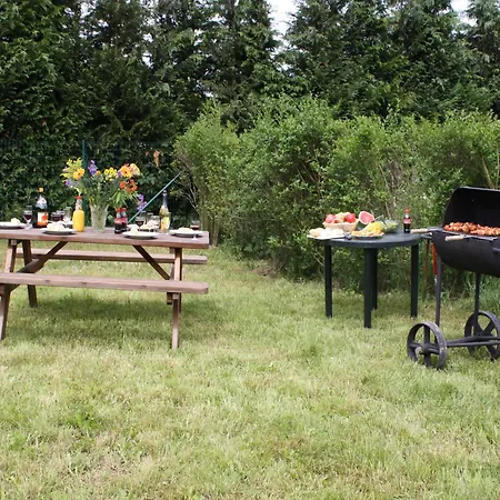 Modern With Hot Tub Felenne