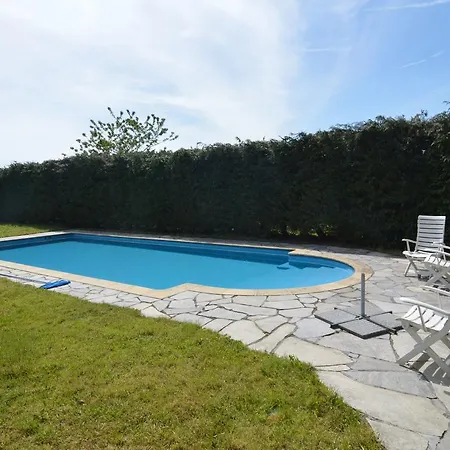 With Pool And Sauna * Felenne