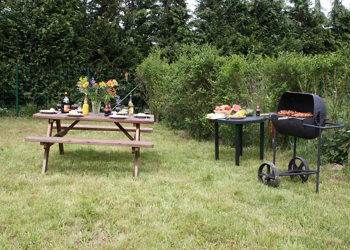 Modern With Hot Tub Felenne